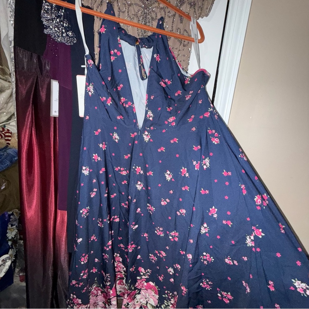 JJs House Navy and Pink Floral Midi Dress - Picture 7 of 10